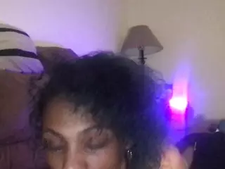 nesatakediggzz's Live Sex Cam Show