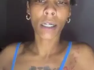 nesatakediggzz's Live Sex Cam Show