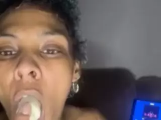 nesatakediggzz's Live Sex Cam Show