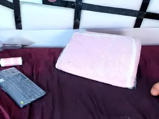 parismorelli's Live Sex Cam Show