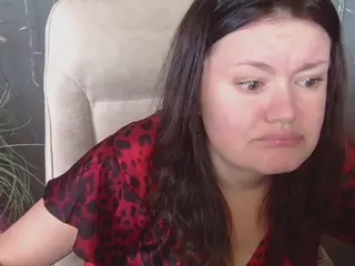 LolaHikls's Live Sex Cam Show