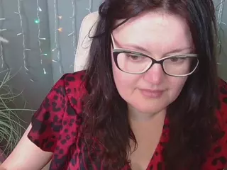 LolaHikls's Live Sex Cam Show