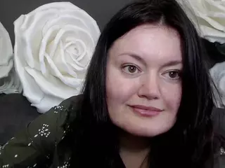 LolaHikls's Live Sex Cam Show