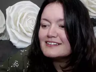 LolaHikls's Live Sex Cam Show