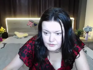 LolaHikls's Live Sex Cam Show