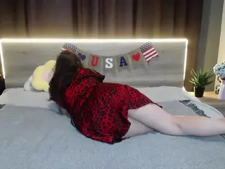 LolaHikls's Live Sex Cam Show