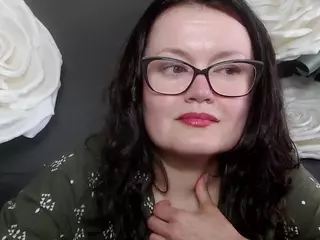 LolaHikls's Live Sex Cam Show