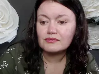 LolaHikls's Live Sex Cam Show