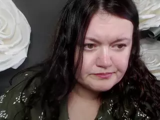 LolaHikls's Live Sex Cam Show