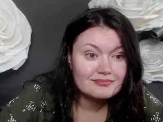 LolaHikls's Live Sex Cam Show