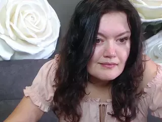 LolaHikls's Live Sex Cam Show
