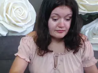 LolaHikls's Live Sex Cam Show