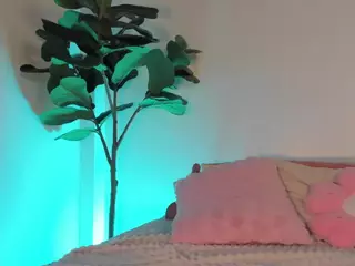 Nicole's Live Sex Cam Show