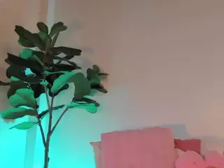 Nicole's Live Sex Cam Show