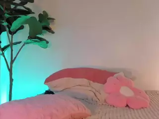 Nicole's Live Sex Cam Show