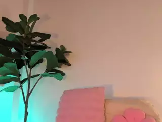 Nicole's Live Sex Cam Show