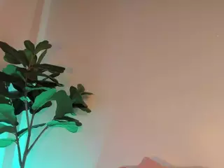 Nicole's Live Sex Cam Show
