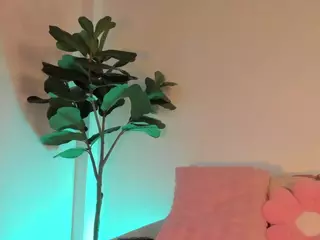Nicole's Live Sex Cam Show