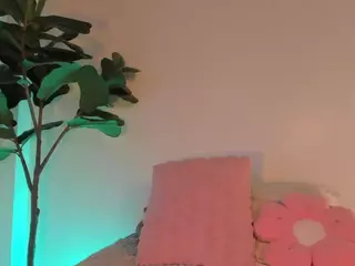 Nicole's Live Sex Cam Show