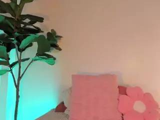 Nicole's Live Sex Cam Show
