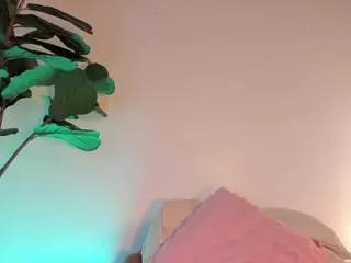 Nicole's Live Sex Cam Show