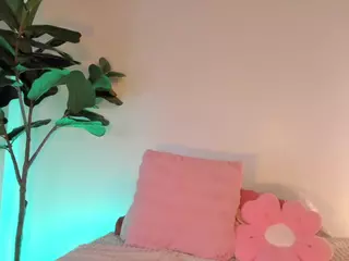 Nicole's Live Sex Cam Show