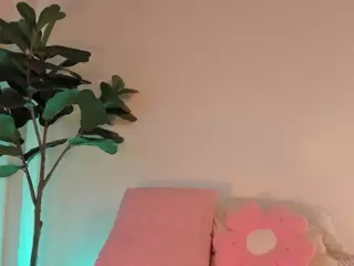 Nicole's Live Sex Cam Show
