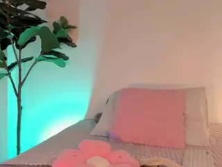 Nicole's Live Sex Cam Show