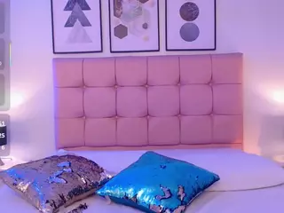 zoe jones's Live Sex Cam Show