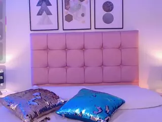 zoe jones's Live Sex Cam Show