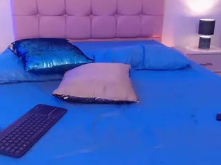 zoe jones's Live Sex Cam Show