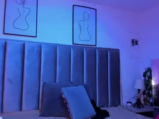 Camila's Live Sex Cam Show