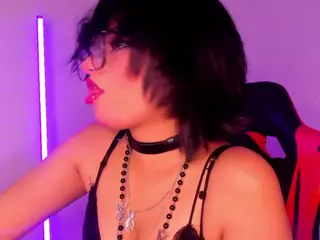 Camila's Live Sex Cam Show