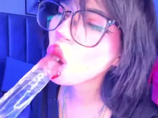 Camila's Live Sex Cam Show