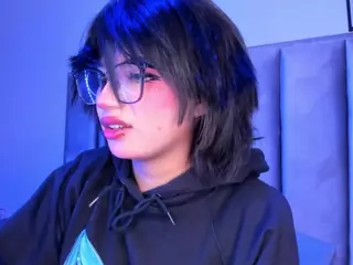 Camila's Live Sex Cam Show