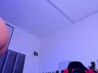 Camila's Live Sex Cam Show