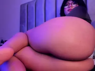 Camila's Live Sex Cam Show