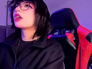 Camila's Live Sex Cam Show