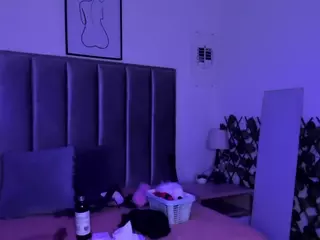 Camila's Live Sex Cam Show