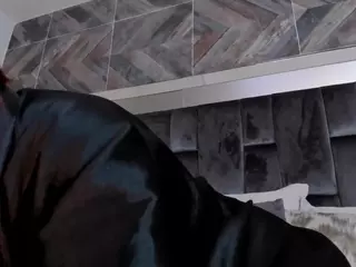 TaniiaSmiith's Live Sex Cam Show