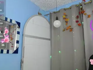 FalakYasin's Live Sex Cam Show