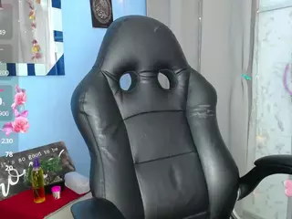 FalakYasin's Live Sex Cam Show