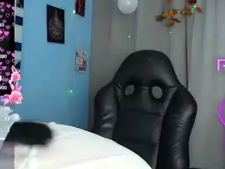 FalakYasin's Live Sex Cam Show