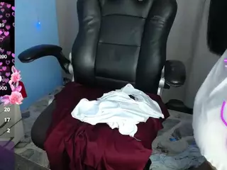 FalakYasin's Live Sex Cam Show