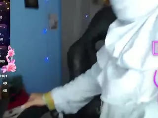 FalakYasin's Live Sex Cam Show