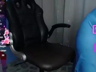 FalakYasin's Live Sex Cam Show
