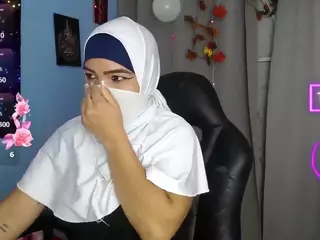 FalakYasin's Live Sex Cam Show