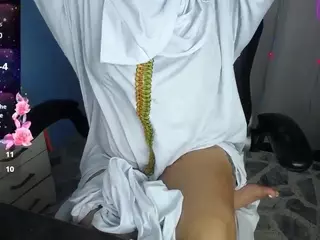 FalakYasin's Live Sex Cam Show