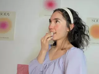 Ana-From-Heaven's Live Sex Cam Show