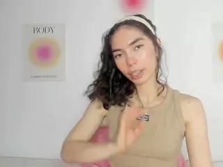 Ana-From-Heaven's Live Sex Cam Show
